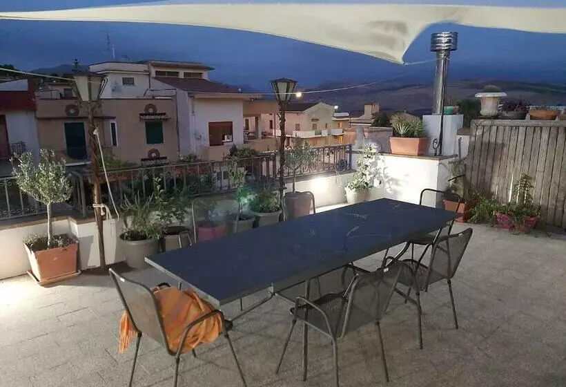 Palace Bed & Breakfast