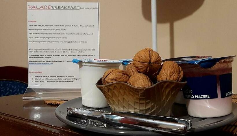 Palace Bed & Breakfast