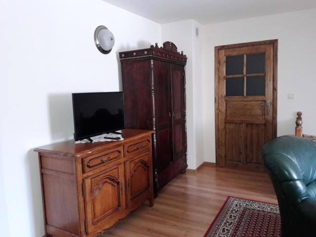 膳宿费 Gościniec Dworski W Ropie   Pokoje Gościnne