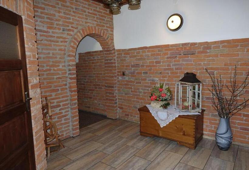 膳宿费 Gościniec Dworski W Ropie   Pokoje Gościnne