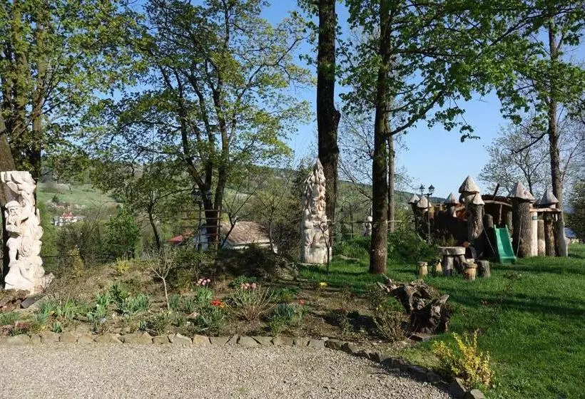 Majatalo Gościniec Dworski W Ropie   Pokoje Gościnne