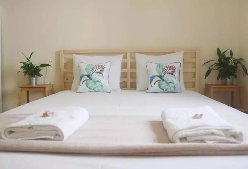 Majatalo Green Element Guesthouse