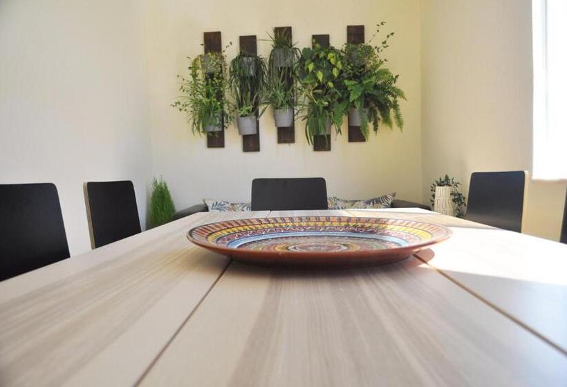 بنسيون Green Element Guesthouse