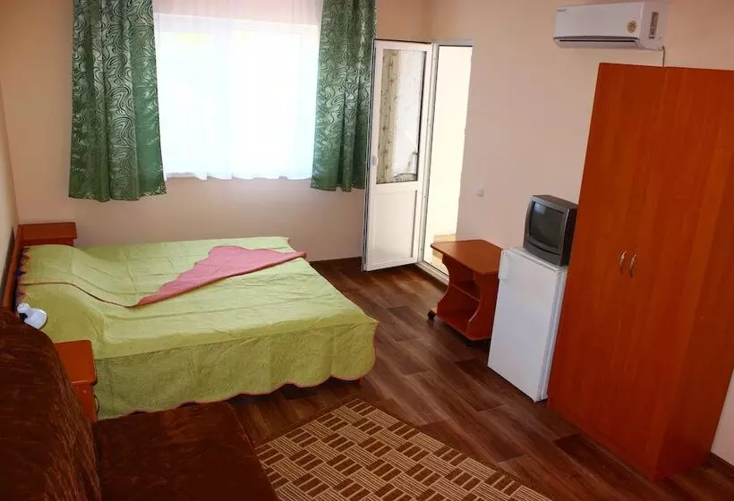 Majatalo Guest House Yuzhniy