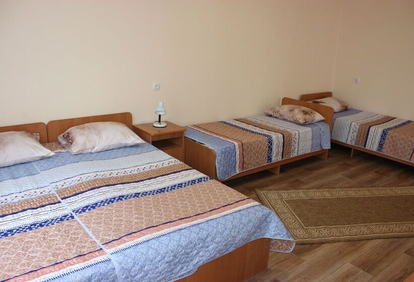 پانسیون Guest House Yuzhniy
