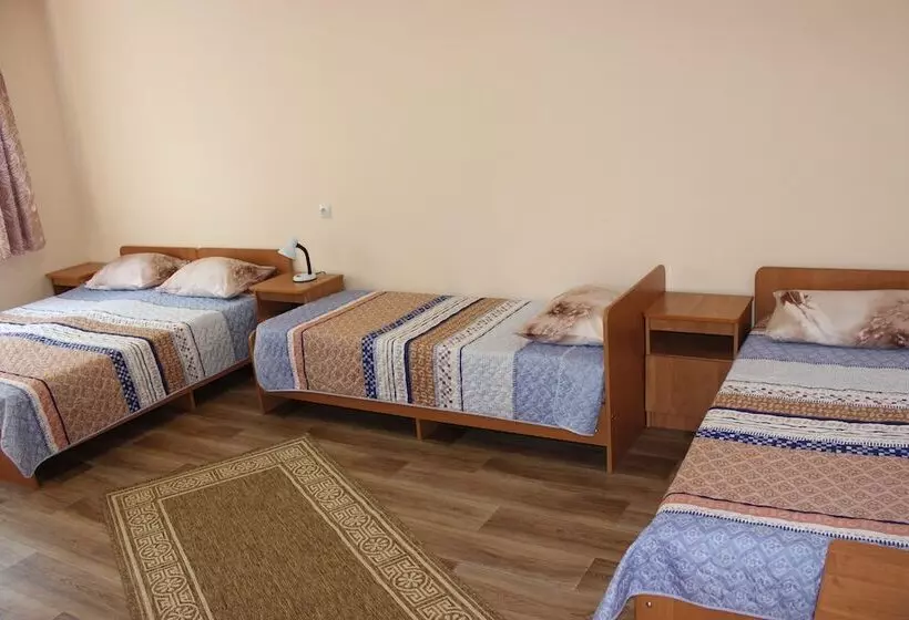 Majatalo Guest House Yuzhniy