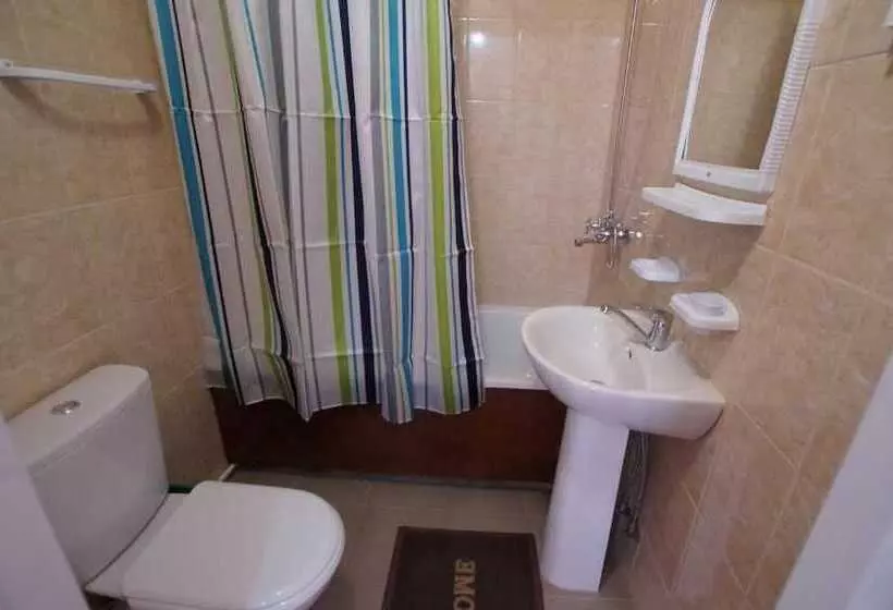 Majatalo Guest House Yuzhniy