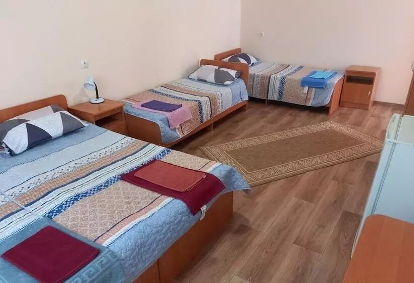 Majatalo Guest House Yuzhniy