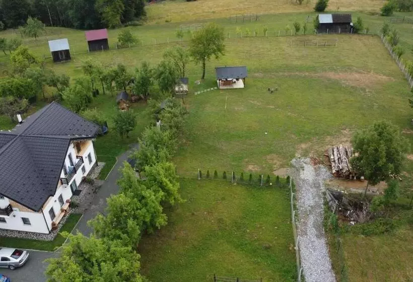 ペンション Maramures Landscape