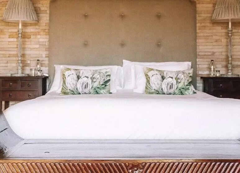 Majatalo Sibani Hills