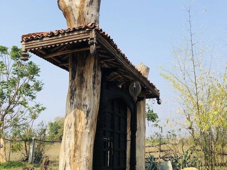 Regenta Resort Aranyaani