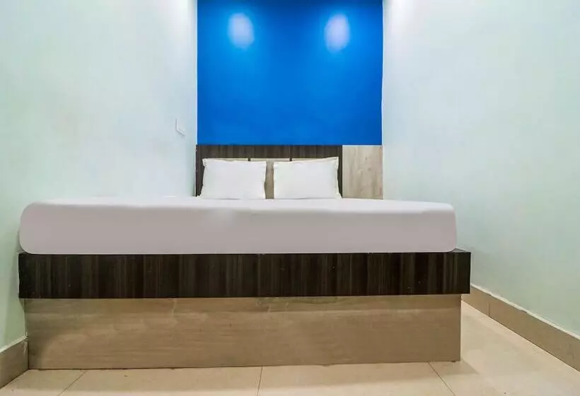 Spot On 44041 Hotel Ambay International