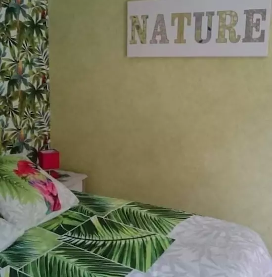 ベッドアンドブレックファースト Amour Aquitaine