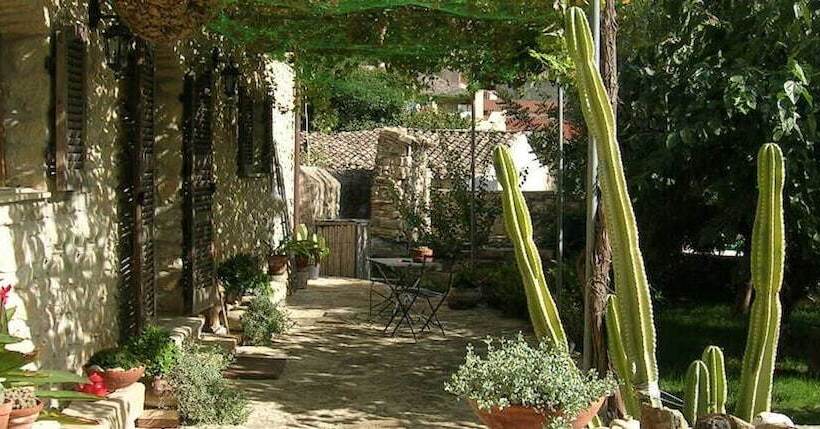 צימר Sa Domu De Sa Contissa