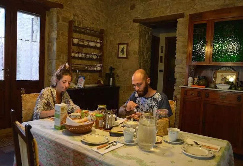 ベッドアンドブレックファースト Sa Domu De Sa Contissa