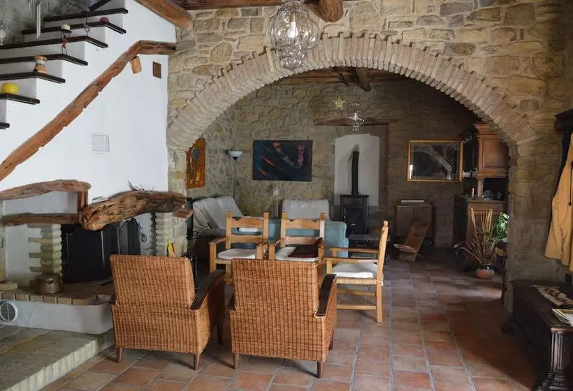 ベッドアンドブレックファースト Sa Domu De Sa Contissa