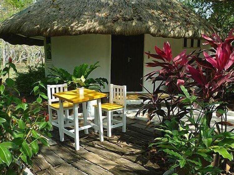 هتل Baan Huay Namrin