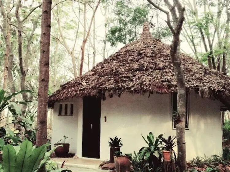 Hotelli Baan Huay Namrin