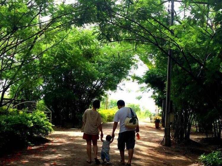 هتل Baan Huay Namrin