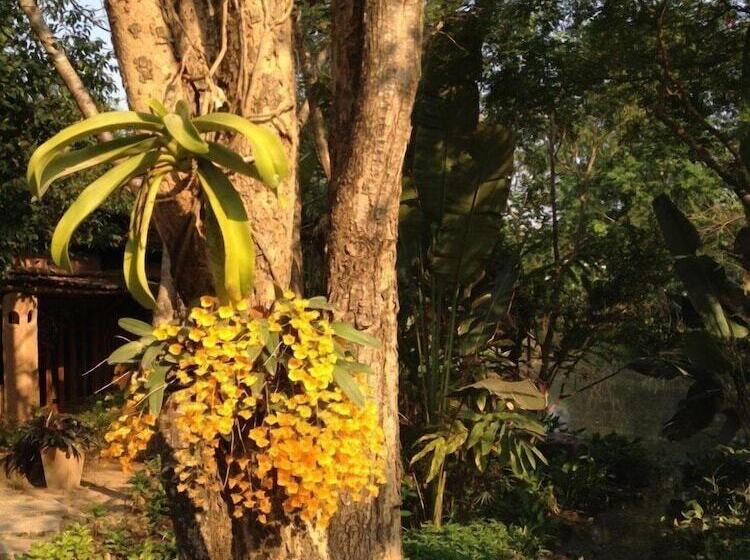 هتل Baan Huay Namrin