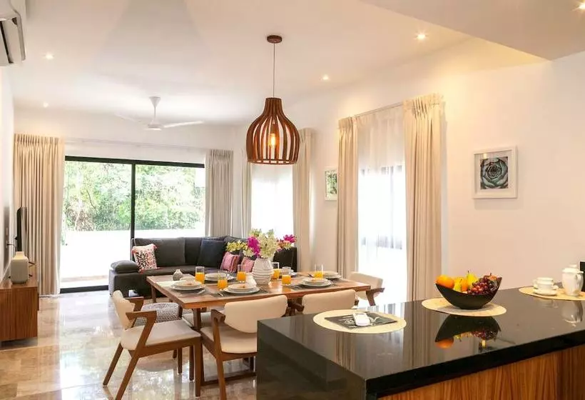 ホテル Brava Residence