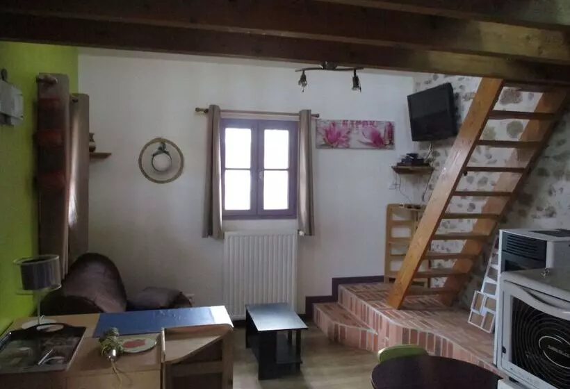 ホテル Camping La Chevauchee