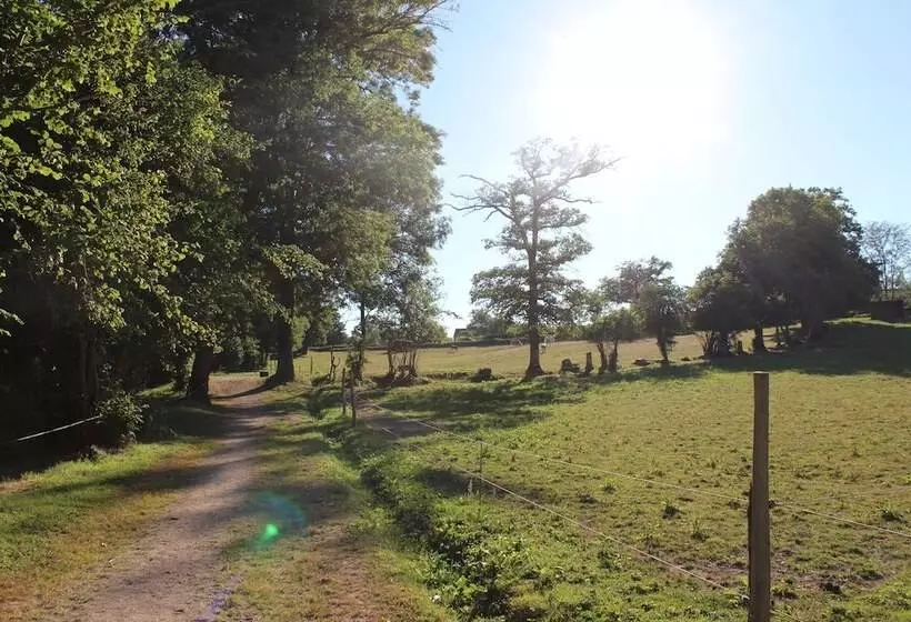 ホテル Camping La Chevauchee