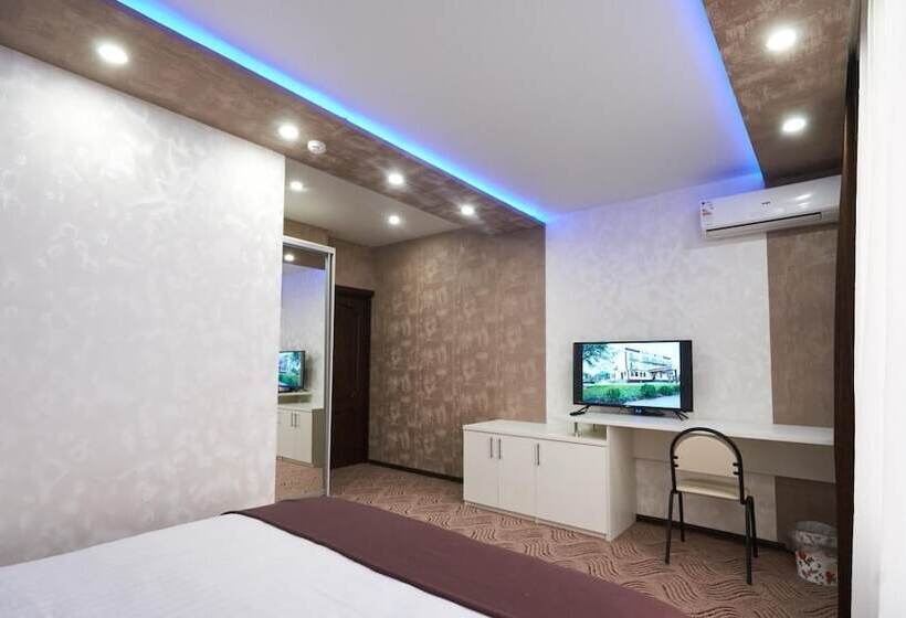 בית מלון כפרי Golden Star