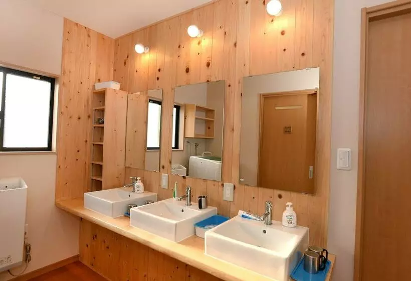 田舎風ホテル Minshuku Nishidomari