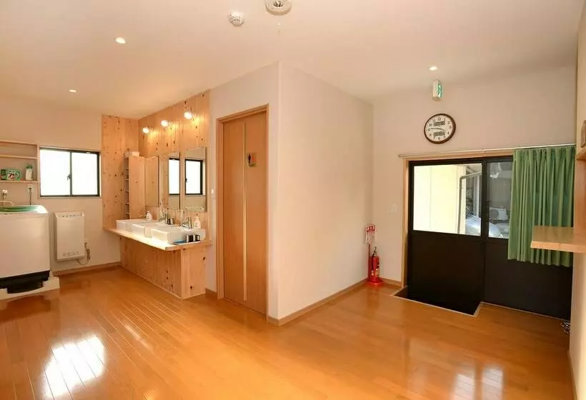 田舎風ホテル Minshuku Nishidomari