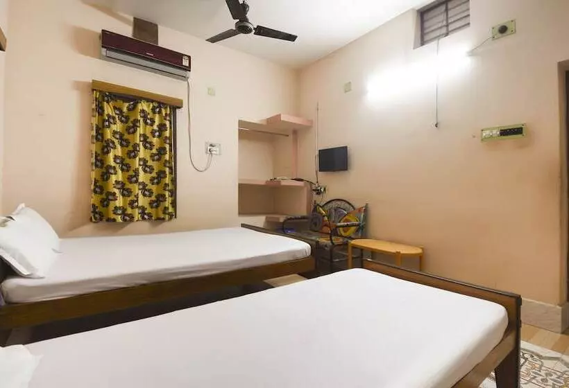 ホテル Spot On 48582 Monalisa Lodge