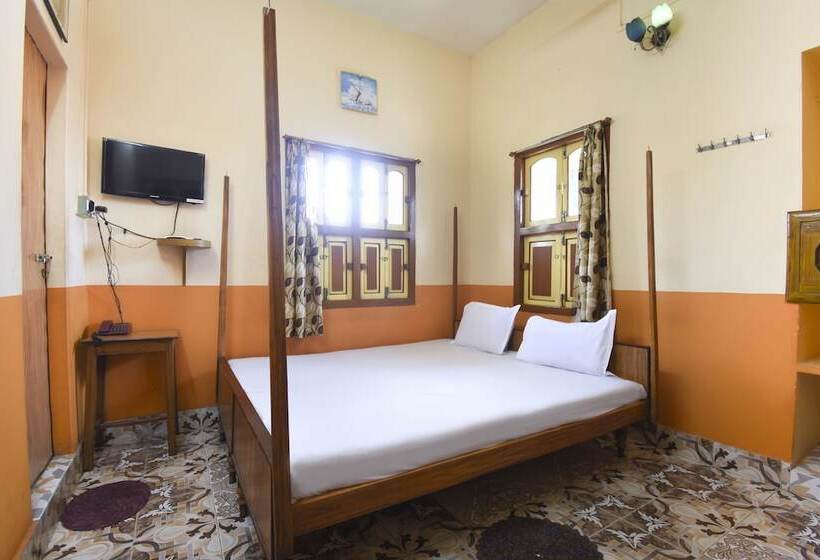 ホテル Spot On 48582 Monalisa Lodge