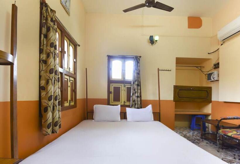 ホテル Spot On 48582 Monalisa Lodge