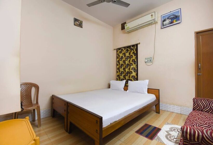 ホテル Spot On 48582 Monalisa Lodge