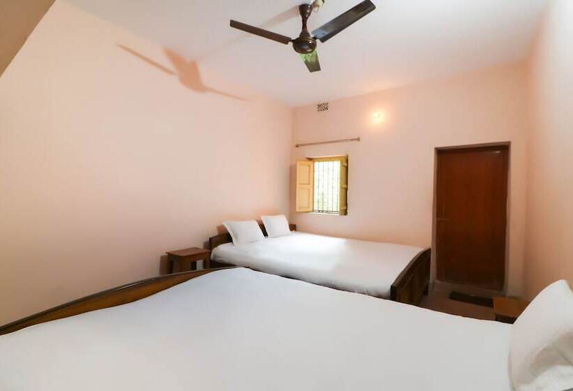 ホテル Spot On 49047 Shree Chaitanya Math Bhakti Villas