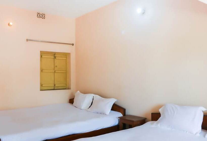 ホテル Spot On 49047 Shree Chaitanya Math Bhakti Villas