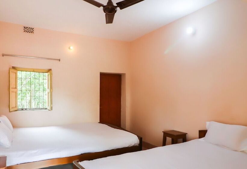 ホテル Spot On 49047 Shree Chaitanya Math Bhakti Villas