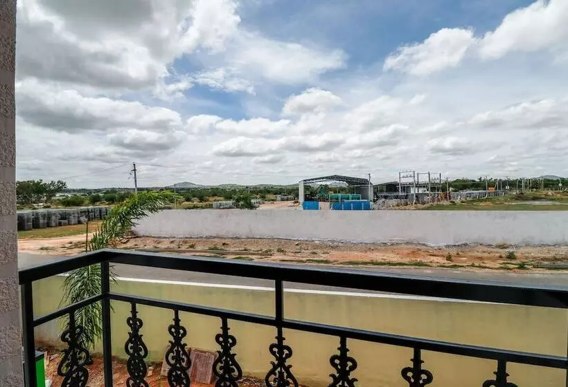 Hotelli Spot On 49483 Dew Drops