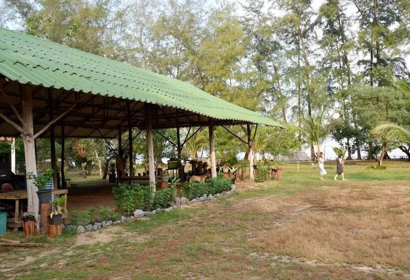 Hotelli The Camp Resort