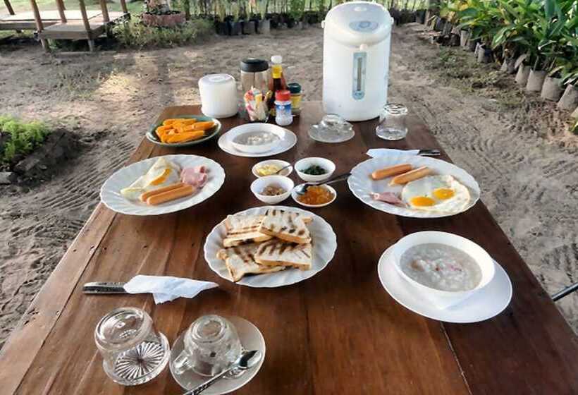 호텔 The Camp Resort