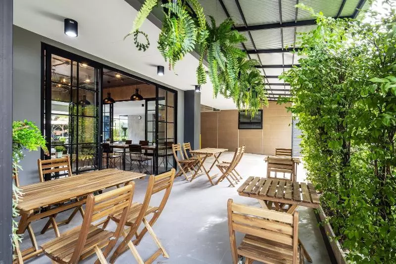 Livotel Express Hotel Bang Kruai Nonthaburi   No Parking