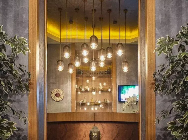 Magna Pivot Hotel   Boutique Class