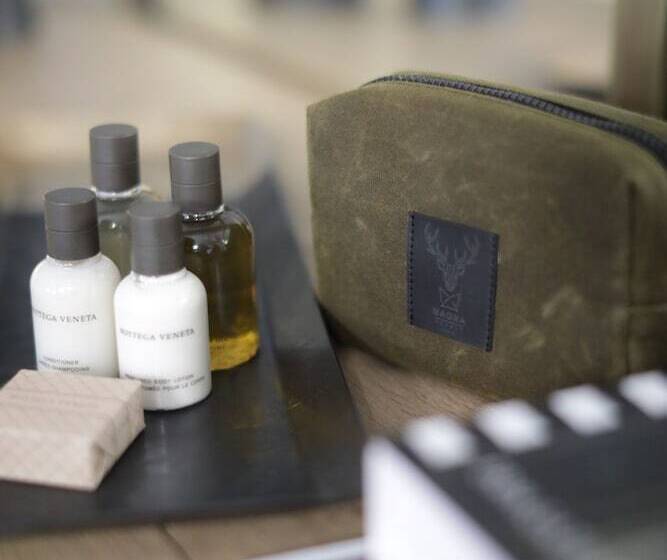 Magna Pivot Hotel Boutique Class