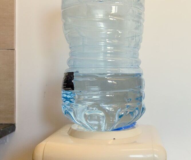 بنسيون Acticon Rooms Larnaca