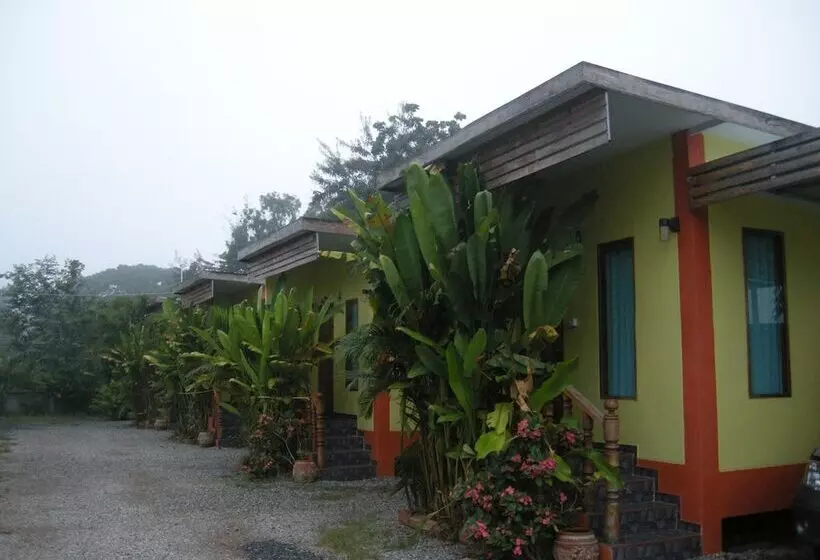 Majatalo Bansermsuk Resort