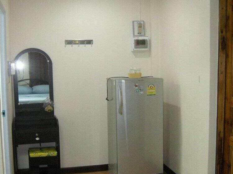 פנסיון Bansermsuk Resort