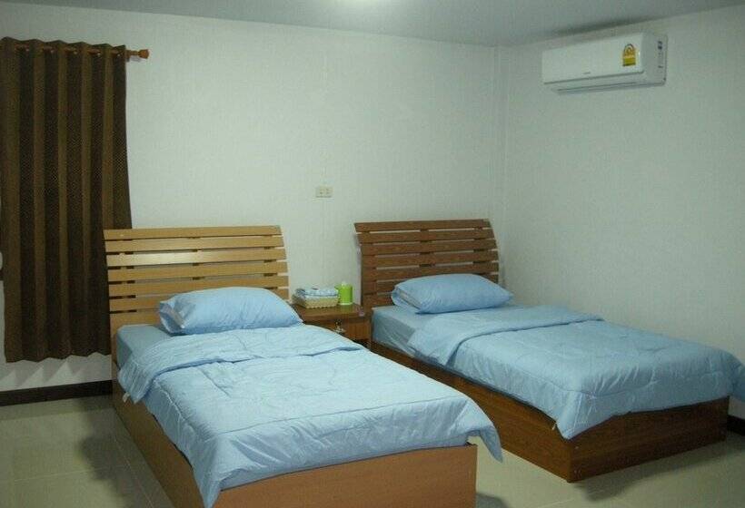 פנסיון Bansermsuk Resort