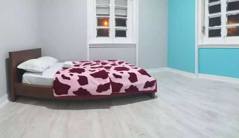 ペンション Come Inn Costa Caparica