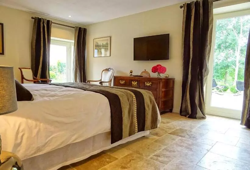 Majatalo Domaine La Bastide