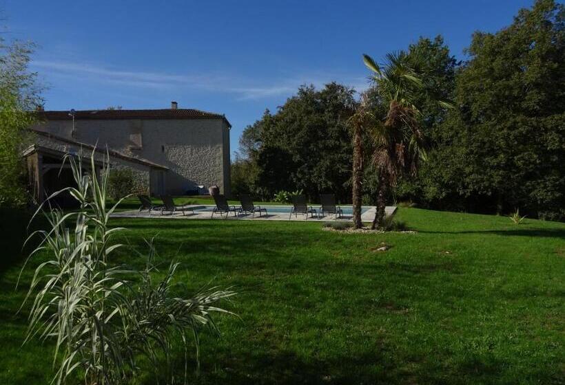 Пансион Domaine La Bastide